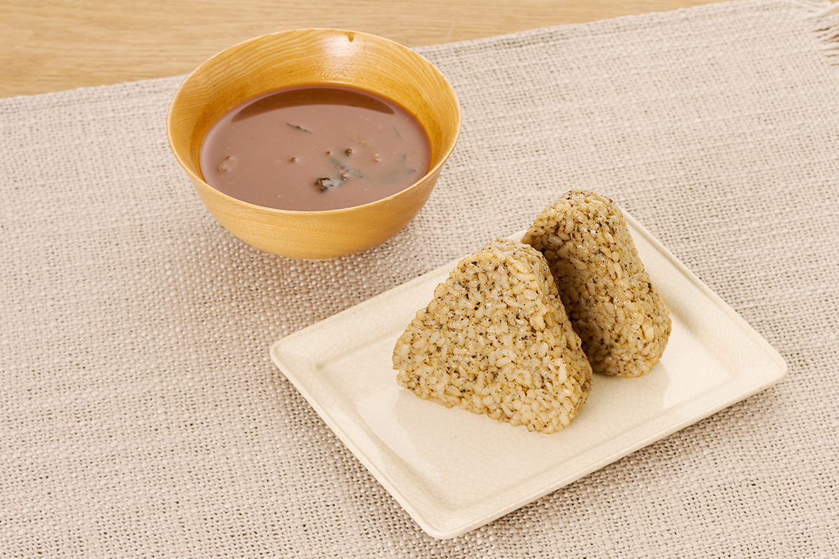 オーサワの有機活性発芽玄米おにぎり