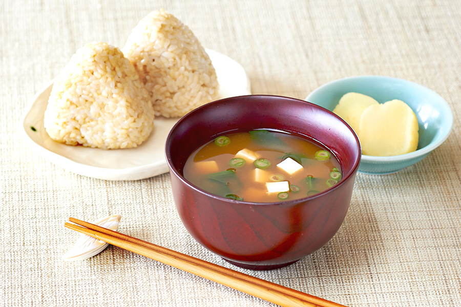 手作りのようなインスタントみそ汁 　オーサワの有機みそ汁(生みそタイプ)