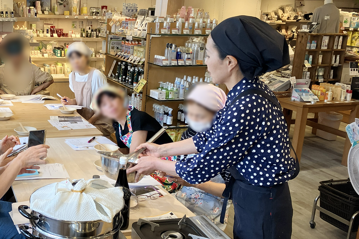 「マクロビオティック料理教室」を開催しました　【キャロットさま】