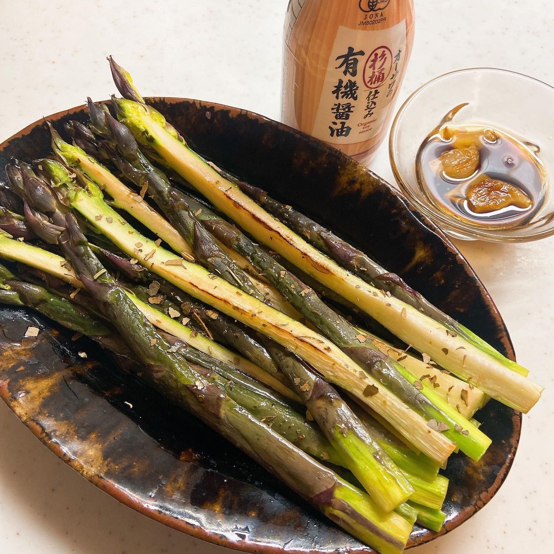 アスパラガスのグリル 醤油ドレッシング