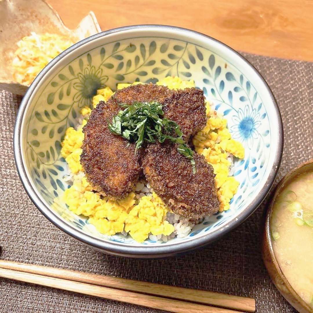 車麩と豆腐の玉子もどきのカツ丼