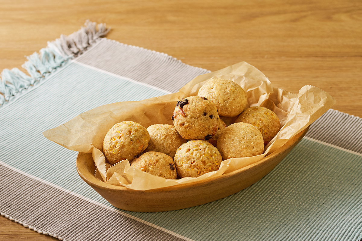 玄米おかゆパン（プレーン・ドライトマト・キャロットケーキ風）