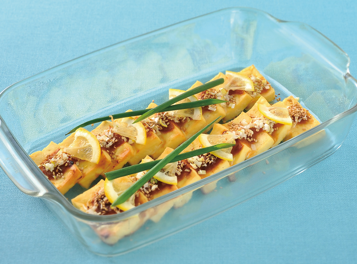 ベイクド豆腐の味噌ソースかけ
