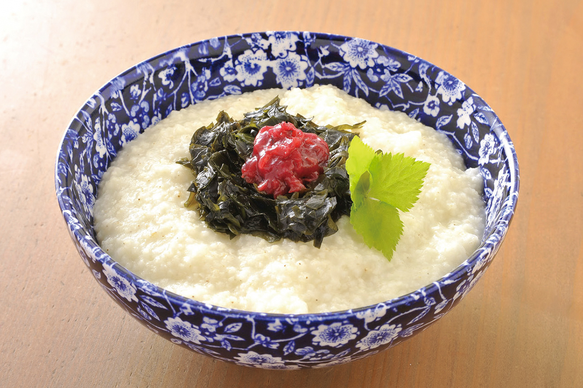 ひえ粥梅干し入り