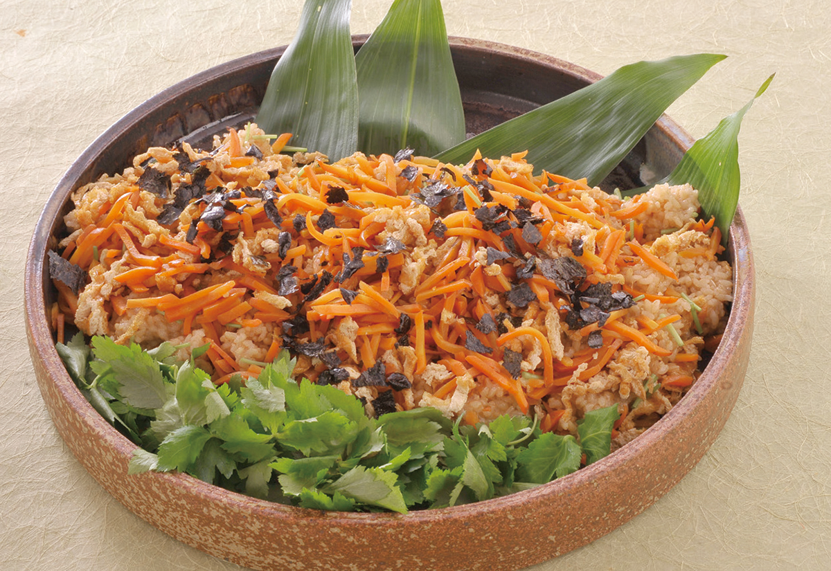 人参たっぷりまぜご飯