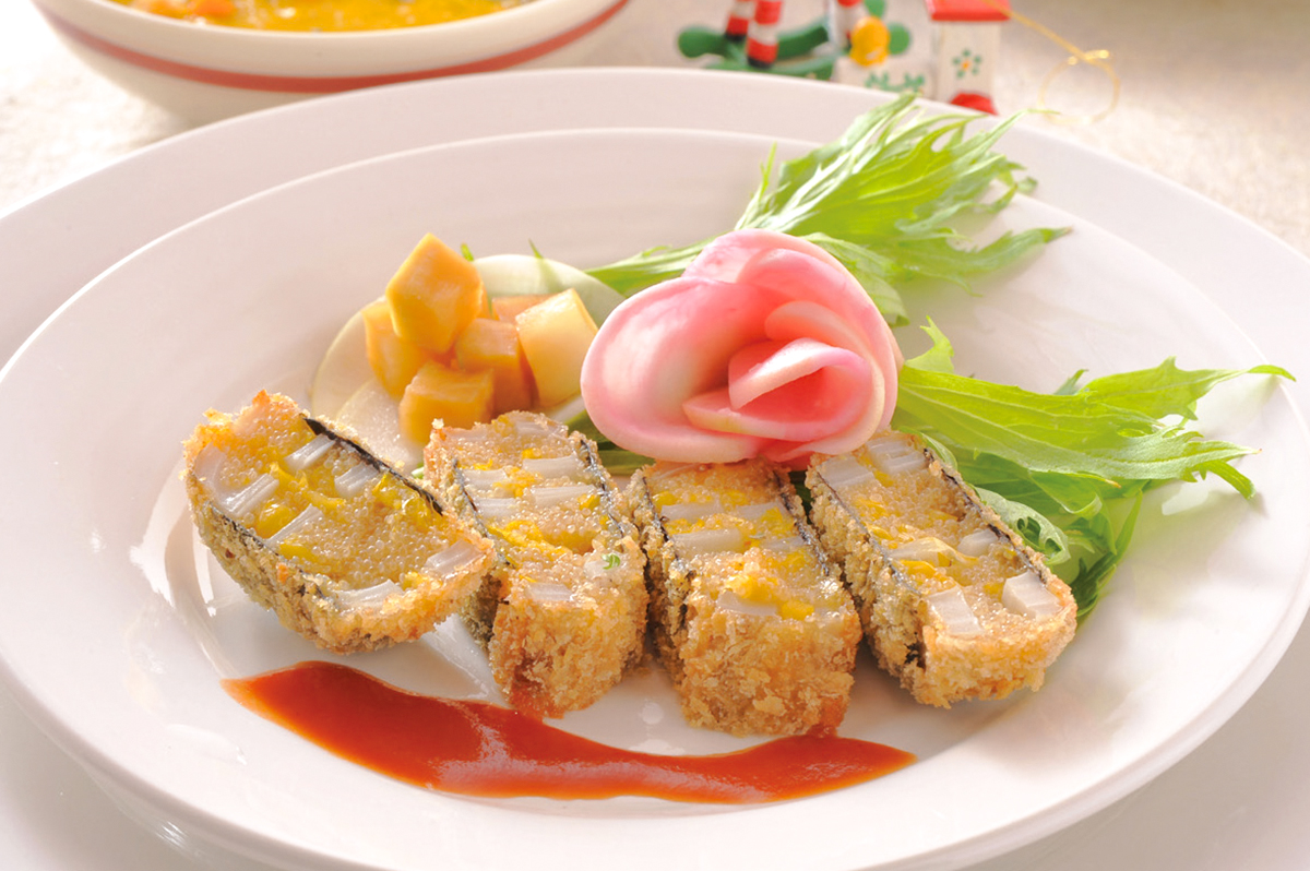 蓮根の挟み揚げと大根とかぶの浅漬け