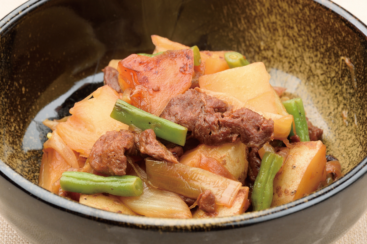 ジャガイモとセイタンの煮物