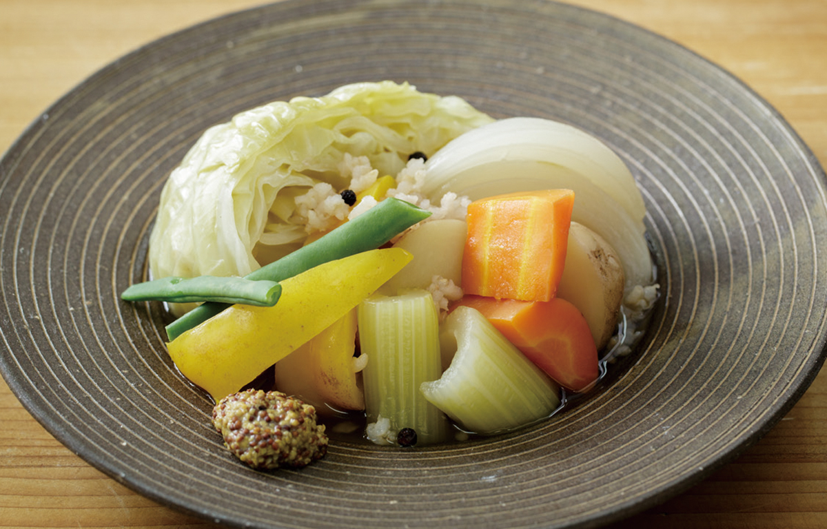 スープ仕立てのサラダ