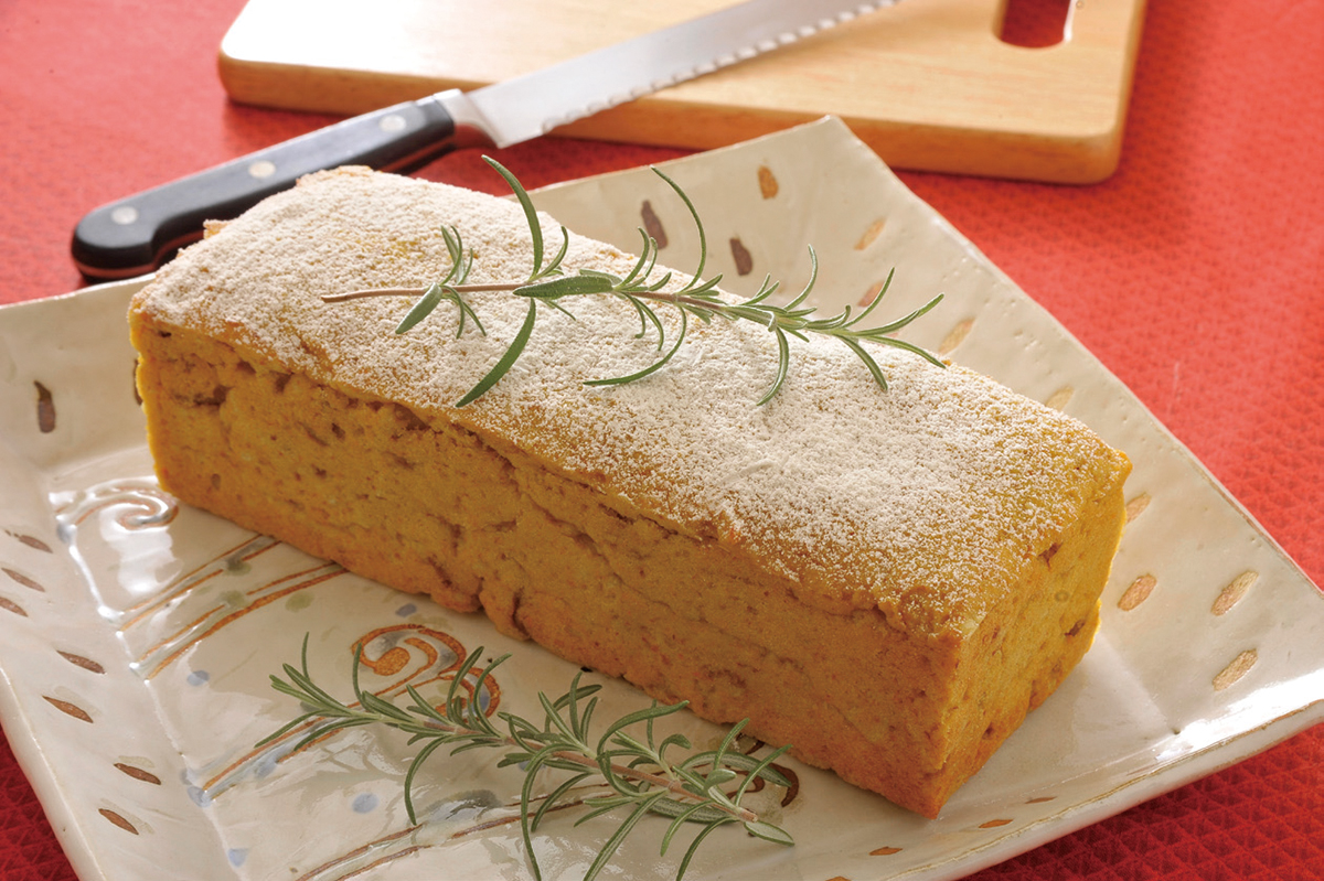 人参とおからのしっとりケーキ