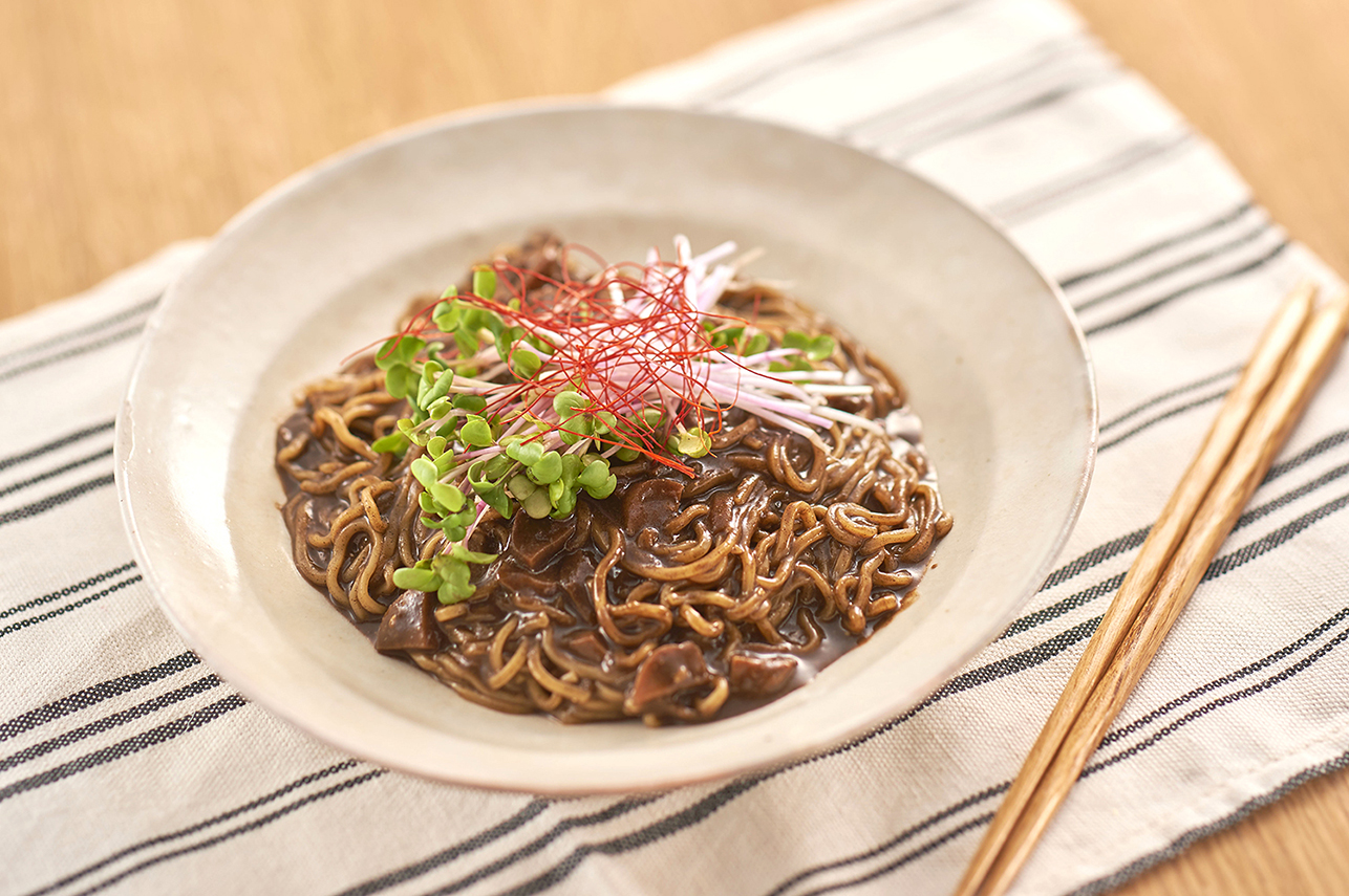 汁なし胡麻担担麺